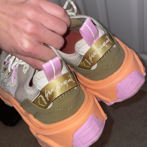 FP Movement x SOREL Kinetic Breakthru Tech Sneakers Size 7 - Picture 4 of 4